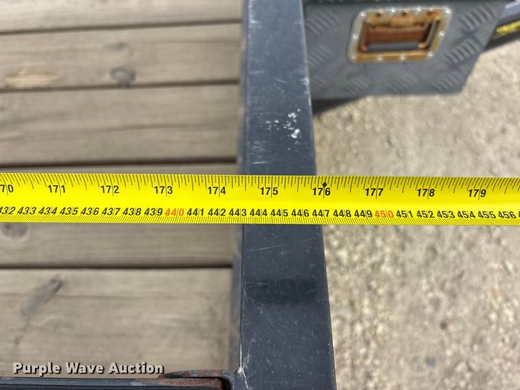 image for item EA4684 2018 H & H utility trailer