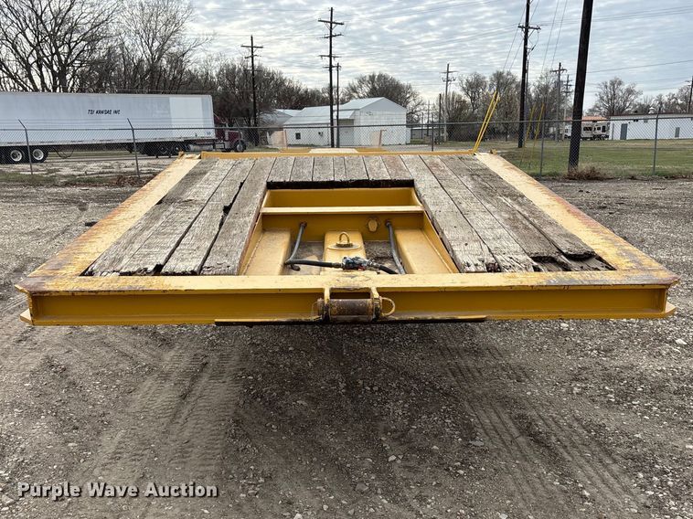 image for item EA4688 1989 Load King 504 DF lowboy equipment trailer