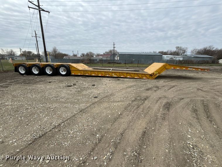 image for item EA4688 1989 Load King 504 DF lowboy equipment trailer