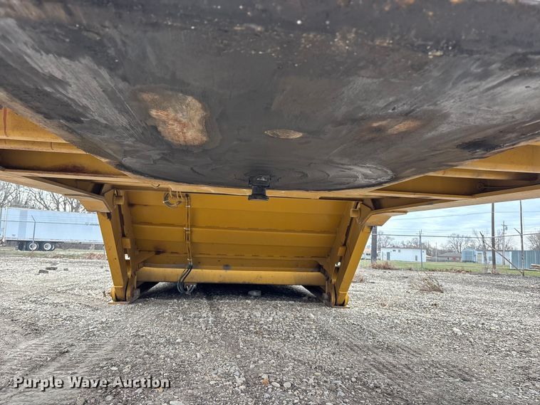 image for item EA4688 1989 Load King 504 DF lowboy equipment trailer