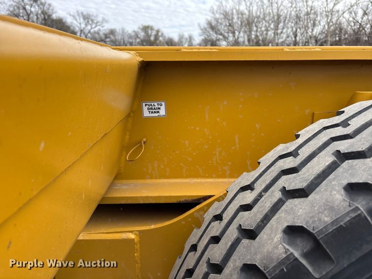 image for item EA4688 1989 Load King 504 DF lowboy equipment trailer