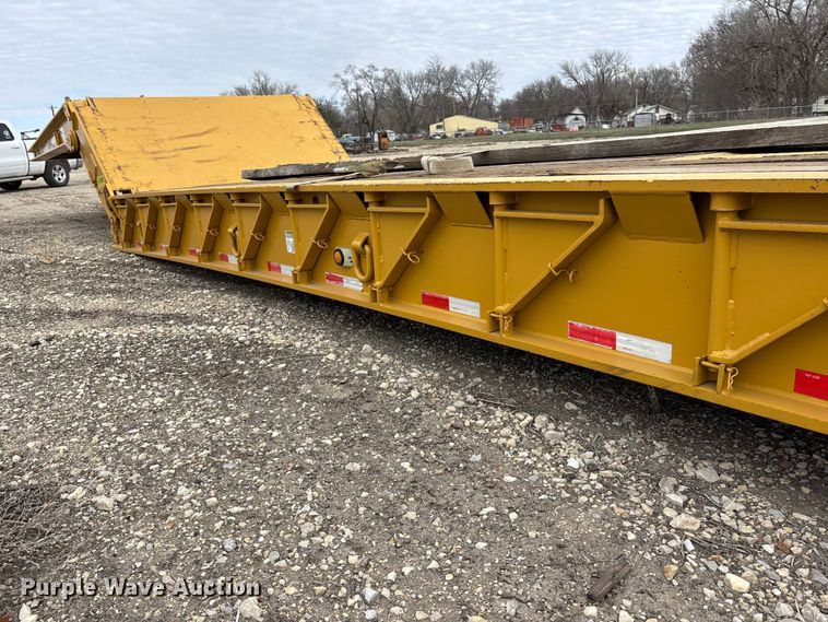 image for item EA4688 1989 Load King 504 DF lowboy equipment trailer