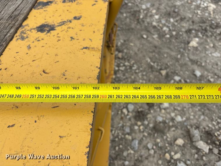 image for item EA4688 1989 Load King 504 DF lowboy equipment trailer