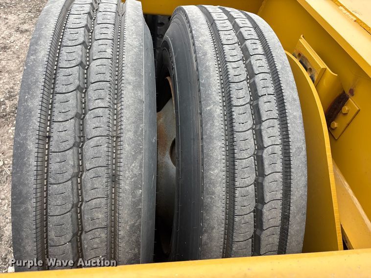 image for item EA4688 1989 Load King 504 DF lowboy equipment trailer