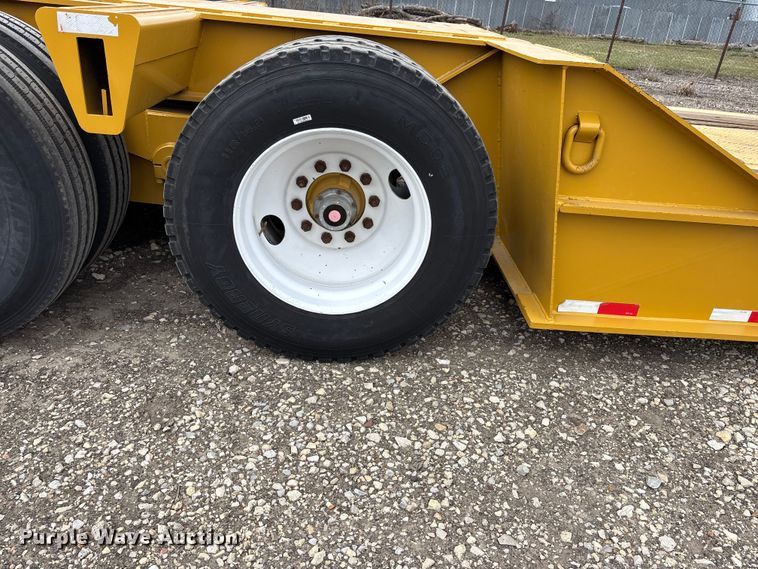image for item EA4688 1989 Load King 504 DF lowboy equipment trailer