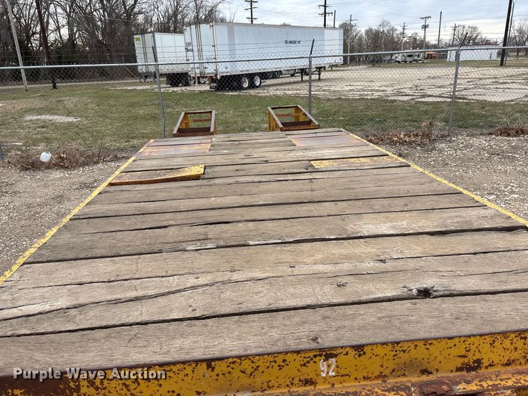 image for item EA4689 1975 RIVI TLA16T-2 equipment trailer