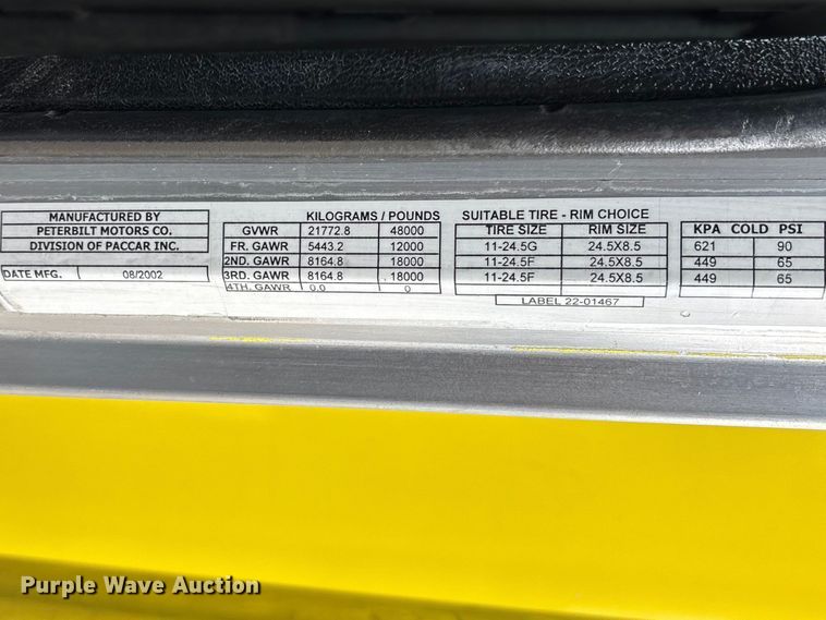 image for item EA4708 2003 Peterbilt 379 semi truck