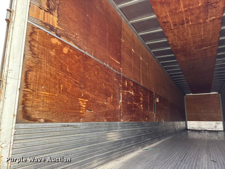 image for item EA4712 1995 Utility VS2D dry van trailer