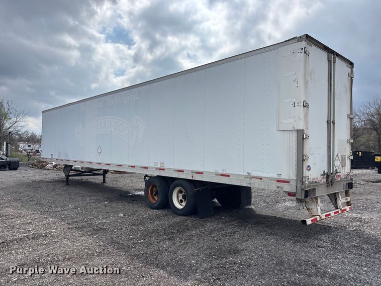 image for item EA4714 2007 Utility VS2DC dry van trailer