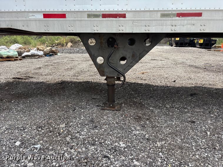 image for item EA4714 2007 Utility VS2DC dry van trailer