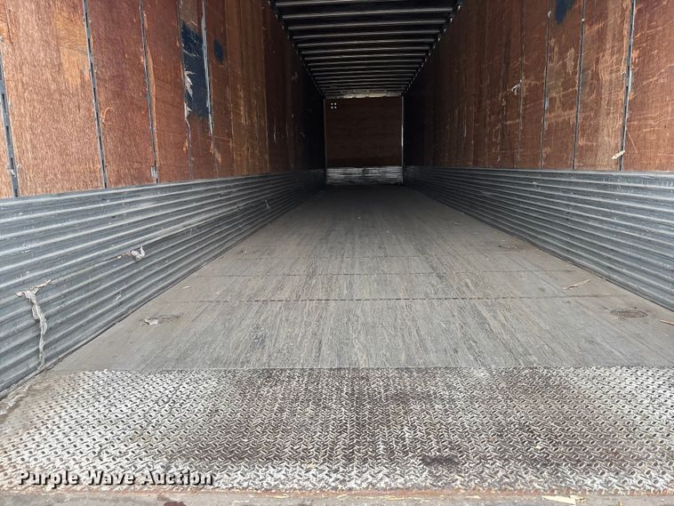 image for item EA4714 2007 Utility VS2DC dry van trailer