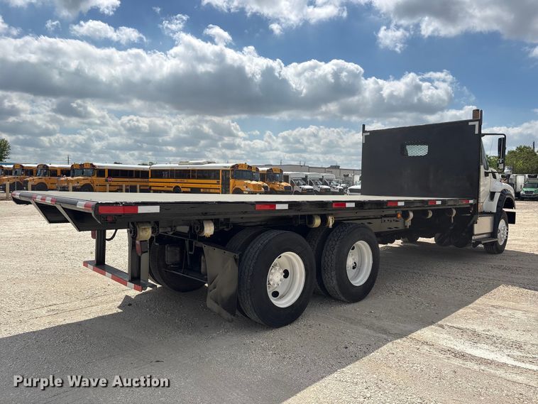 image for item EA7269 2015 International 7600 dump flatbed truck