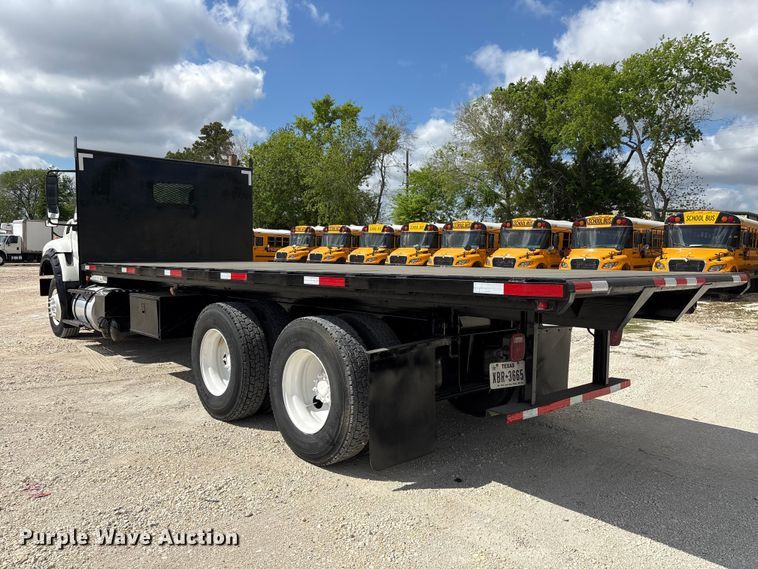 image for item EA7269 2015 International 7600 dump flatbed truck