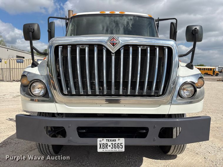 image for item EA7269 2015 International 7600 dump flatbed truck