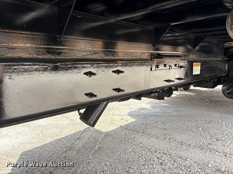 image for item EA7269 2015 International 7600 dump flatbed truck