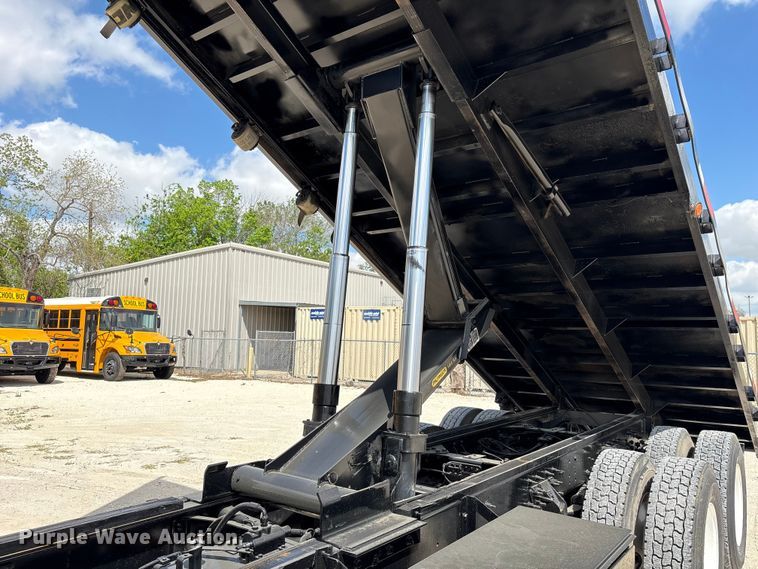 image for item EA7269 2015 International 7600 dump flatbed truck