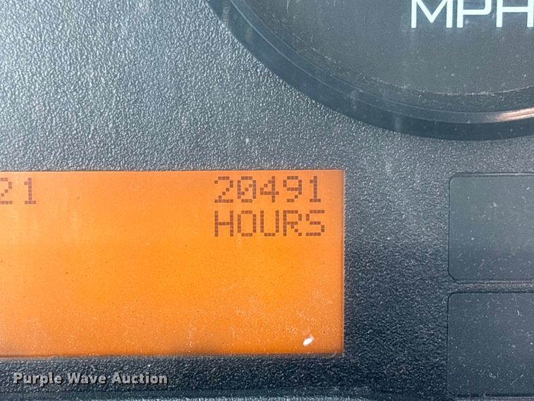 image for item EA7269 2015 International 7600 dump flatbed truck