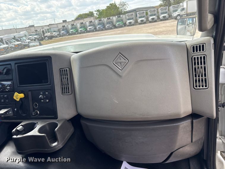 image for item EA7269 2015 International 7600 dump flatbed truck