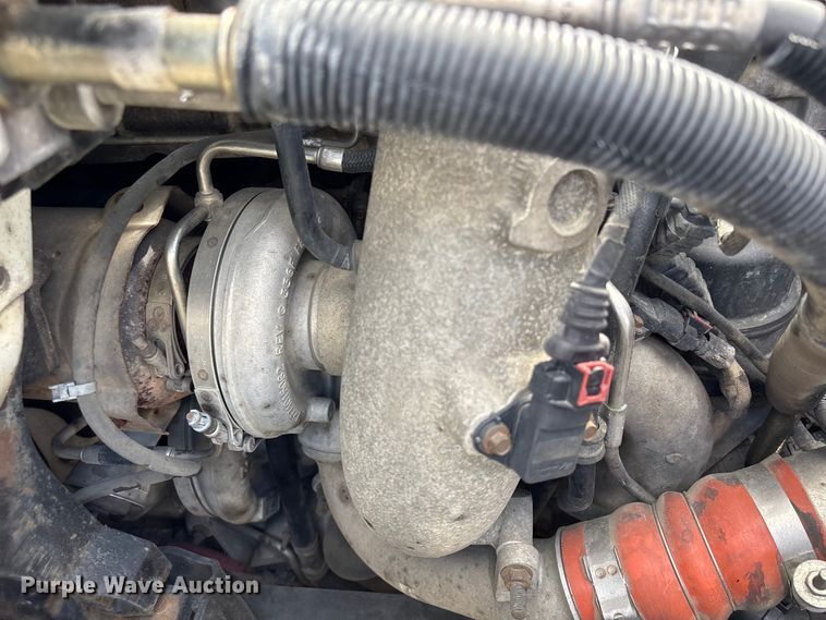 image for item EA7269 2015 International 7600 dump flatbed truck