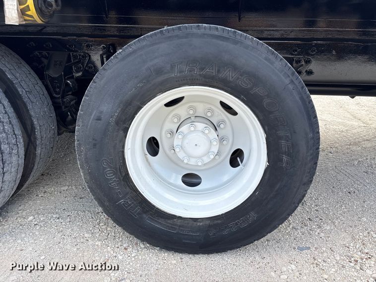 image for item EA7269 2015 International 7600 dump flatbed truck