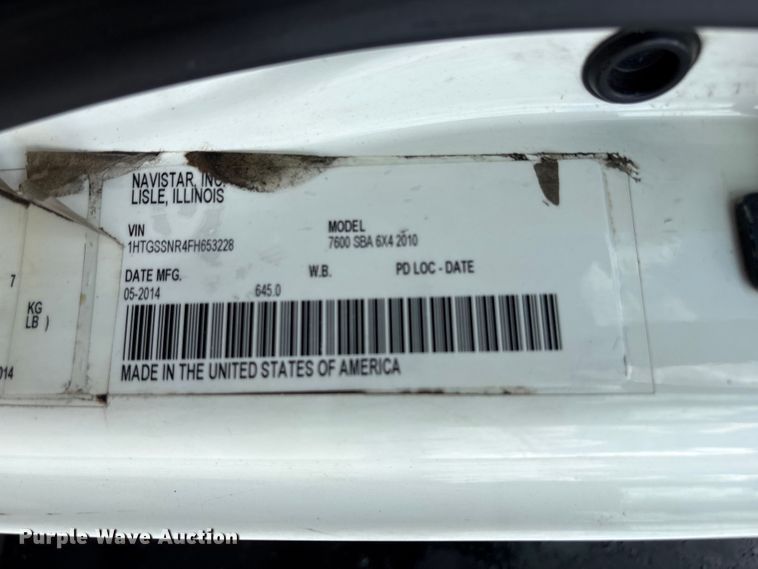 image for item EA7269 2015 International 7600 dump flatbed truck