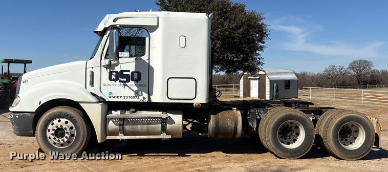 image for item EA7946 2008 Freightliner CL120 semi truck