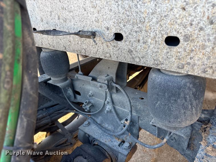 image for item EA7946 2008 Freightliner CL120 semi truck