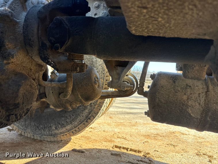 image for item EA7946 2008 Freightliner CL120 semi truck