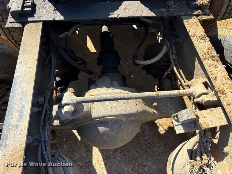 image for item EA7946 2008 Freightliner CL120 semi truck