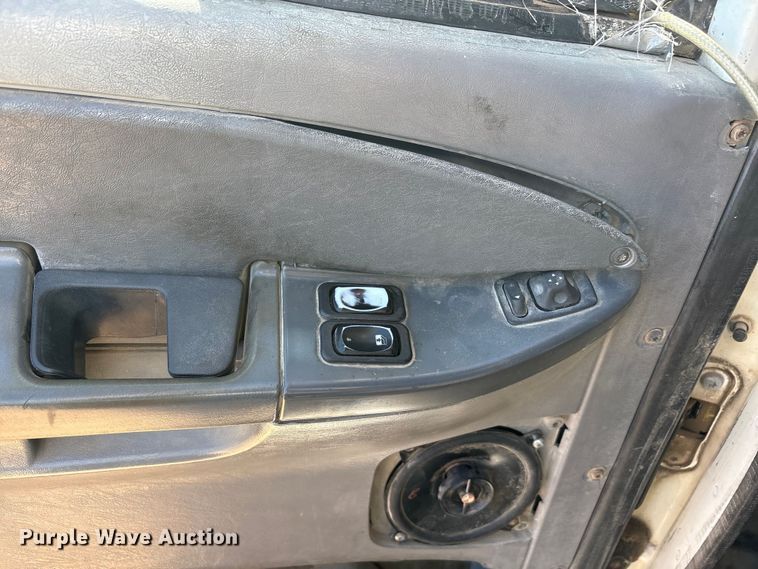 image for item EA7946 2008 Freightliner CL120 semi truck