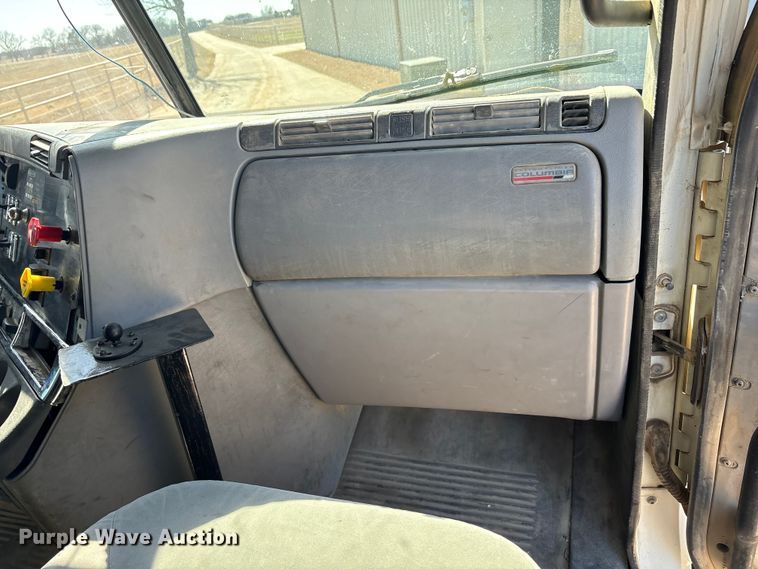 image for item EA7946 2008 Freightliner CL120 semi truck