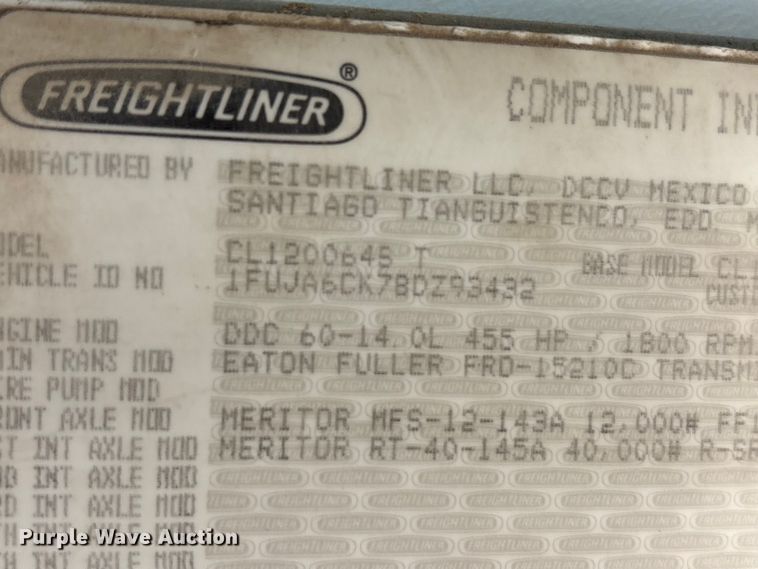 image for item EA7946 2008 Freightliner CL120 semi truck