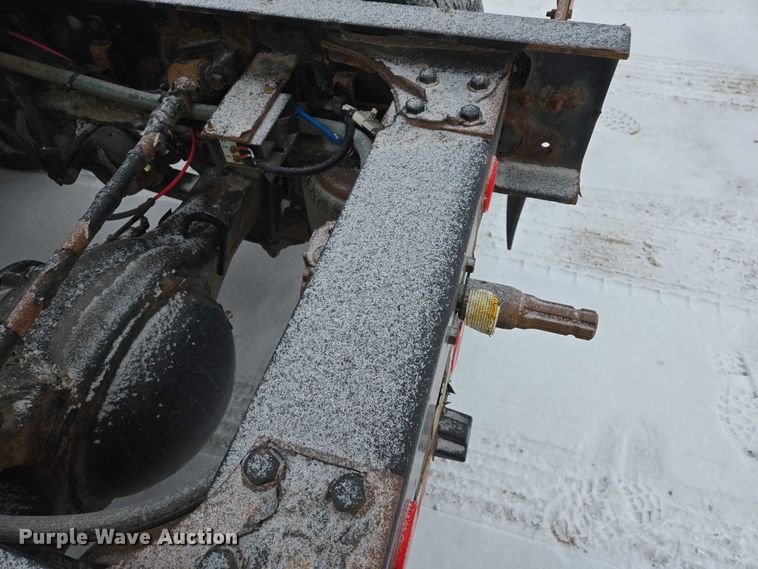 image for item EB1279 2015 Freightliner Cascadia semi truck