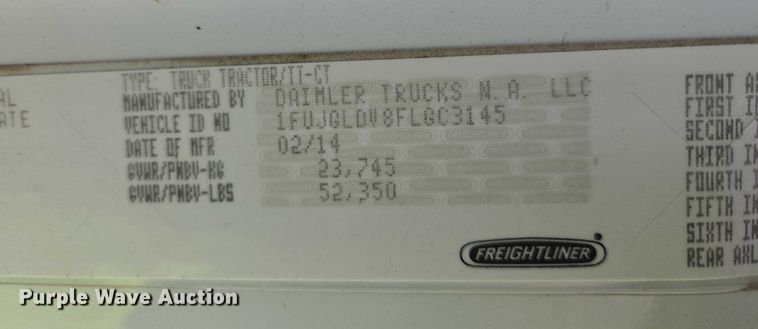 image for item EB1279 2015 Freightliner Cascadia semi truck