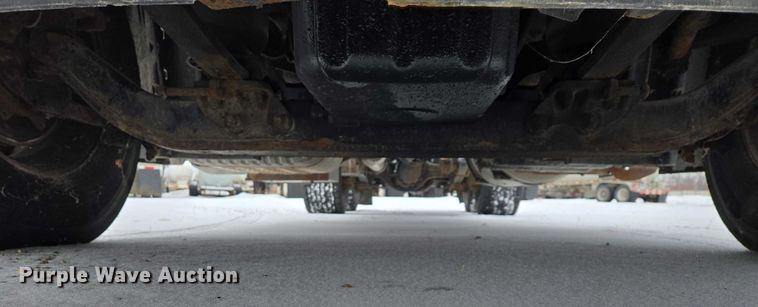 image for item EB1280 2015 Freightliner Cascadia semi truck