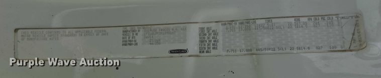 image for item EB1280 2015 Freightliner Cascadia semi truck