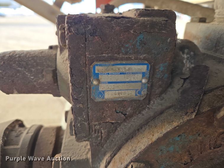 image for item EB1376 1998 Beall BAST-120-4-SB tank trailer