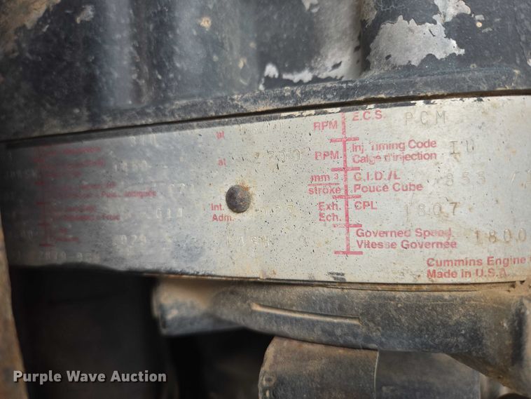 image for item EB1381 1996 Peterbilt 378 truck cab and chassis