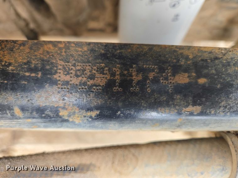 image for item EB1381 1996 Peterbilt 378 truck cab and chassis