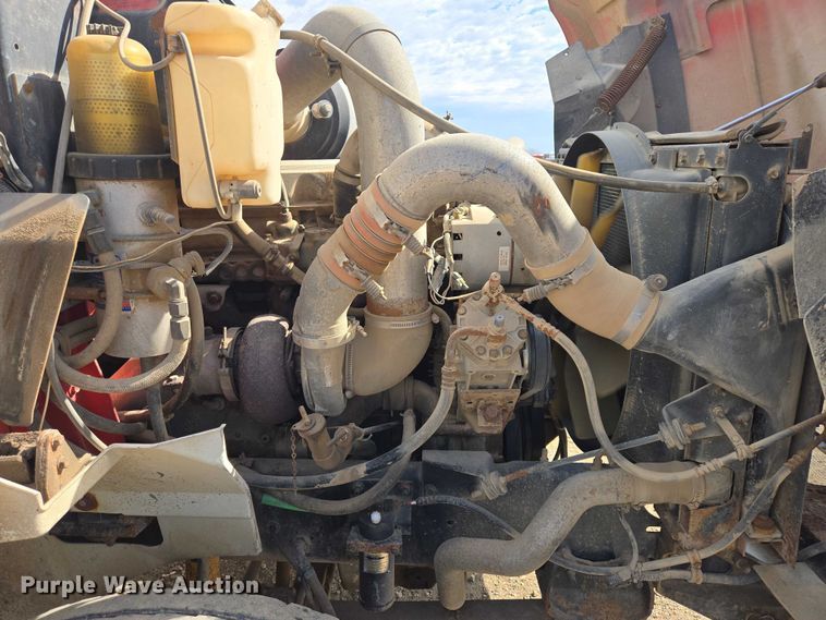 image for item EB1382 1998 International 9100 truck cab and chassis