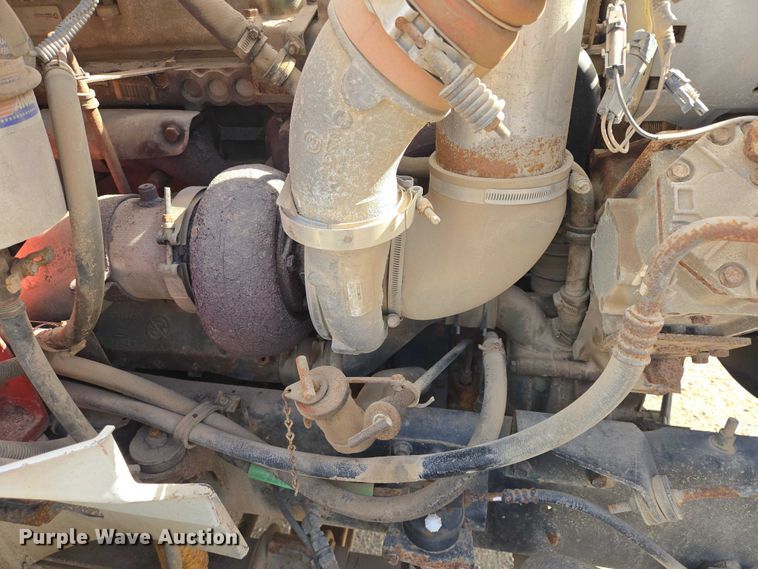 image for item EB1382 1998 International 9100 truck cab and chassis