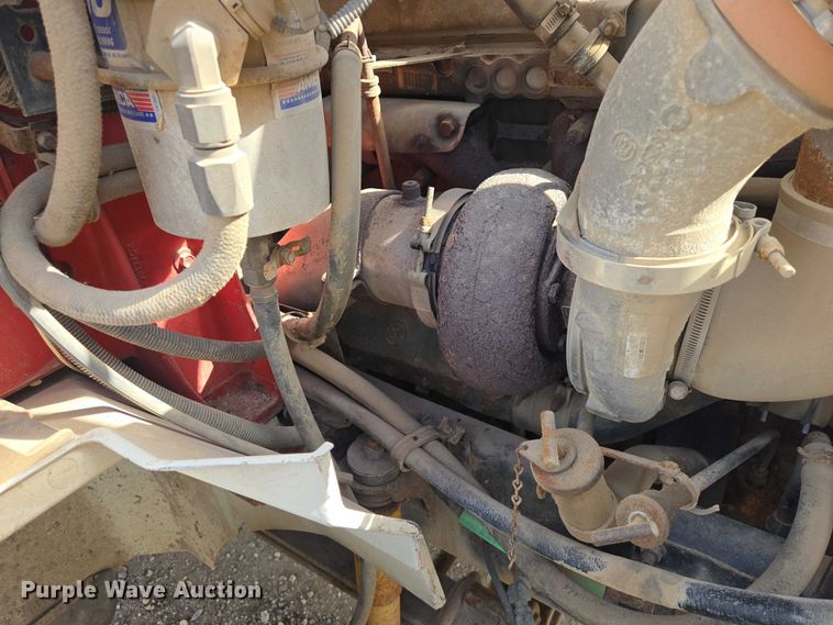 image for item EB1382 1998 International 9100 truck cab and chassis