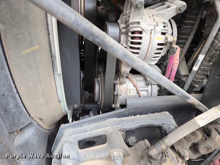 image for item EB1388 2019 Peterbilt 579 semi truck