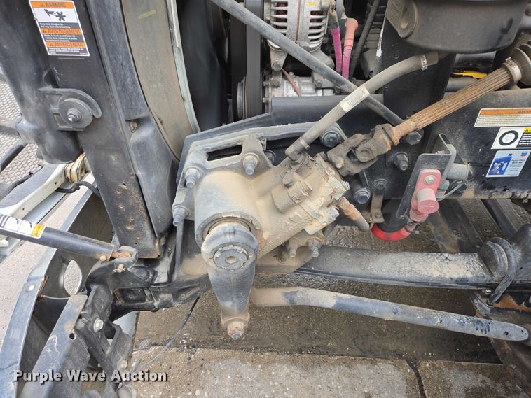 image for item EB1388 2019 Peterbilt 579 semi truck