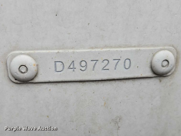 image for item EB1388 2019 Peterbilt 579 semi truck