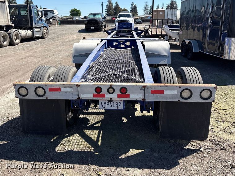 image for item EC8334 2014 Hyundai Translead container trailer