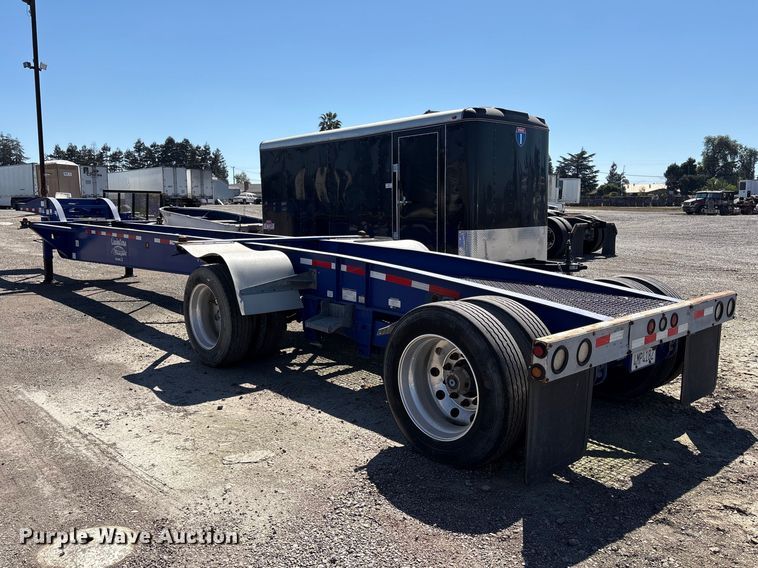 image for item EC8334 2014 Hyundai Translead container trailer