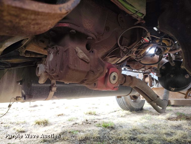 image for item EC8982 2007 Freightliner Columbia semi truck