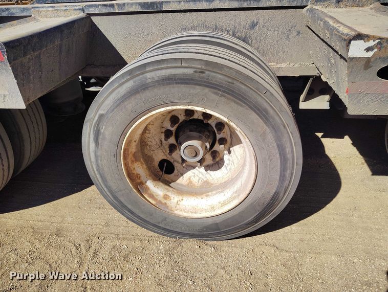 image for item EC8985 2014 Load King 503/604 DDMB lowboy equipment trailer