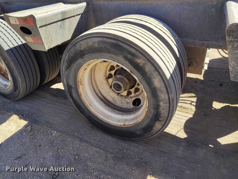 image for item EC8985 2014 Load King 503/604 DDMB lowboy equipment trailer